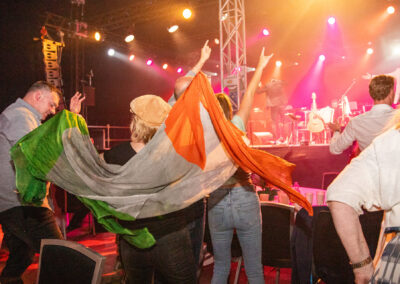 Fans Dancing King John Summer Prom