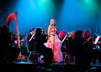 Leah Barniville singing Heros and Legends
