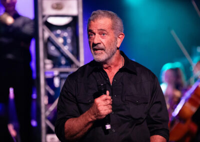 Mel Gibson celebrates years of Braveheart through music
