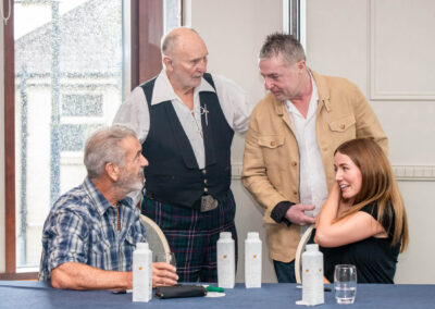 Mel Gibson meets fans for Braveheart year reunion